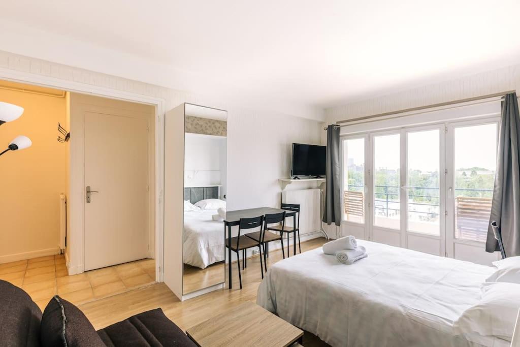 Marvellous Studio Paris 14 Жантили Екстериор снимка